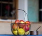 Äpfel von den hauseigenen und angrenzenden Obstwiesen
